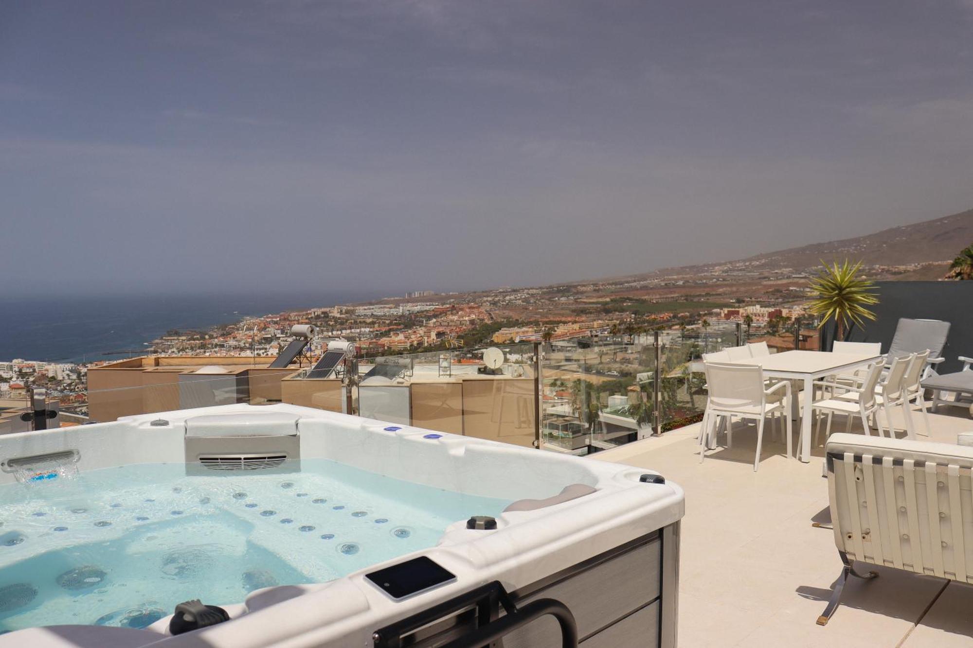 Azure Sky Villa - Panoramic Ocean View, Luxury, San Eugenio Costa Adeje  Eksteriør billede